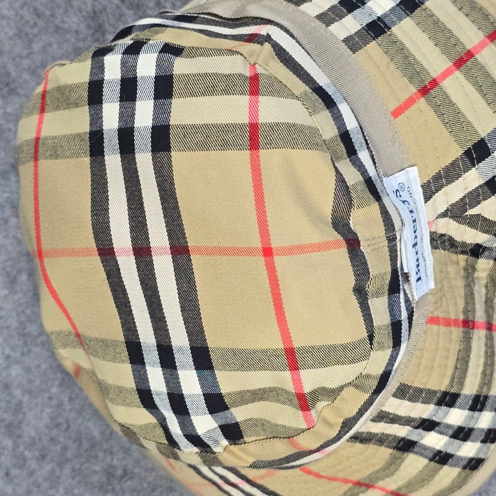 Burberry Bucket Hat Womens 7 Tan Ruched Nova Check Lining Vintage England Clean! - Picture 10 of 16